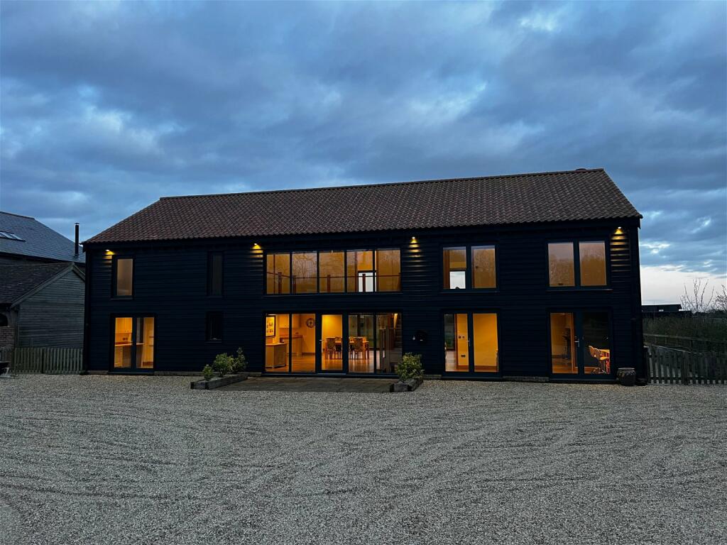 5 bedroom barn conversion for sale in Earl Soham, Near Framlingham