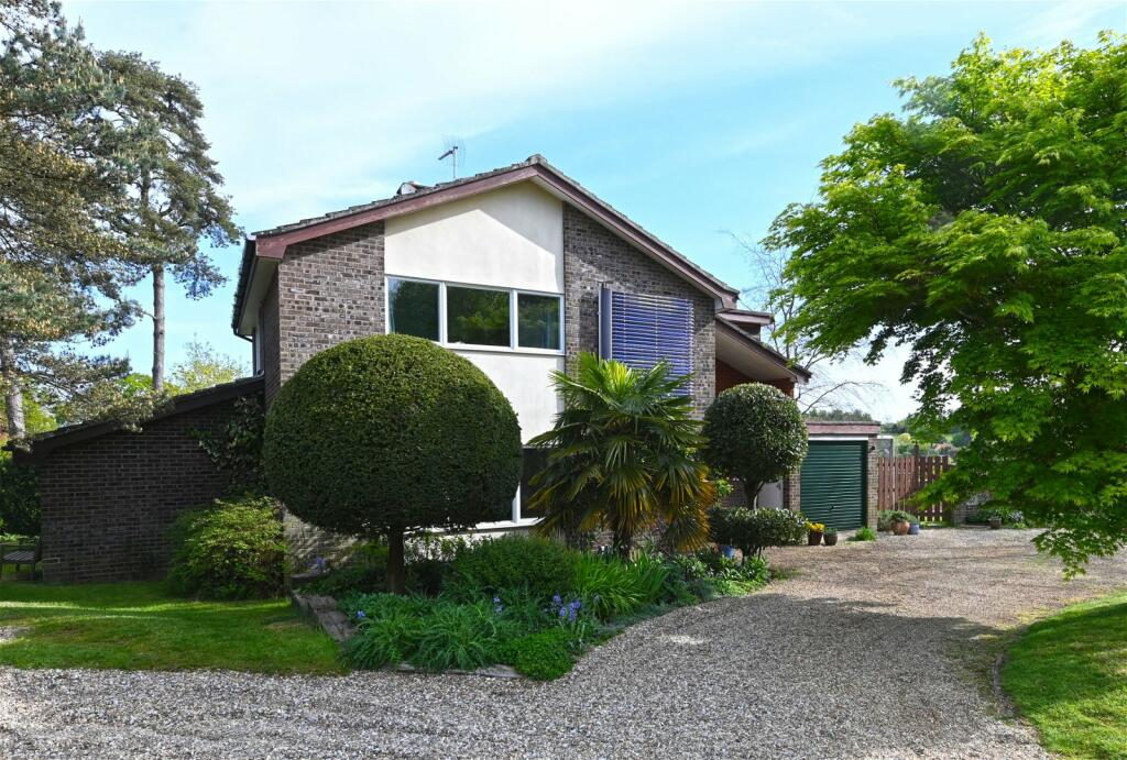 4 bedroom detached house for sale in Ufford, Near Woodbridge, Suffolk, IP13