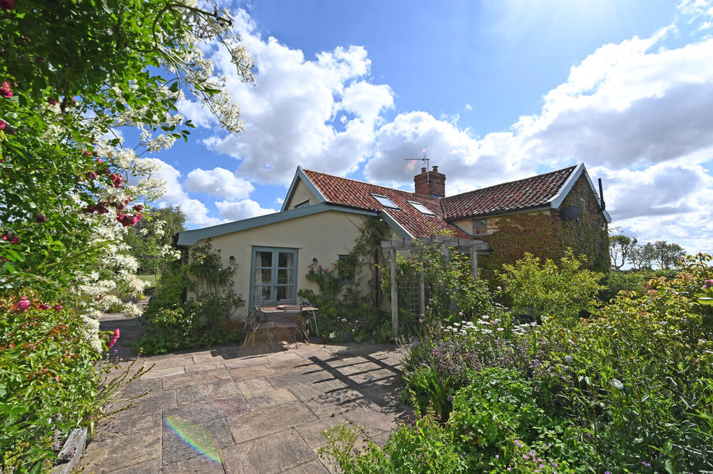 4 bedroom cottage for sale in Monks Soham, Near Framlingham, Suffolk, IP13