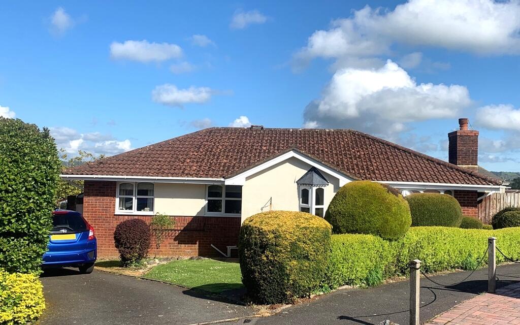 3 bedroom detached bungalow for sale in Buttery Road, Honiton, EX14