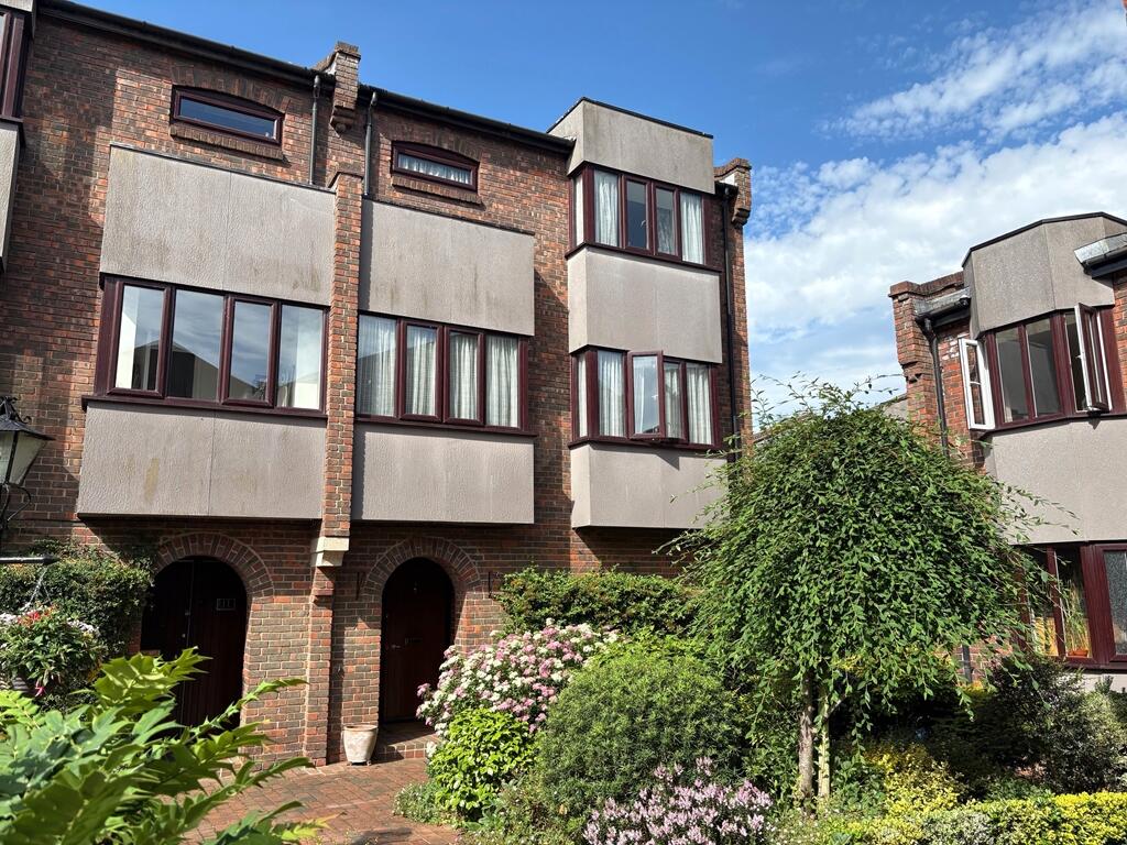 Main image of property: Allhallows Court, Honiton