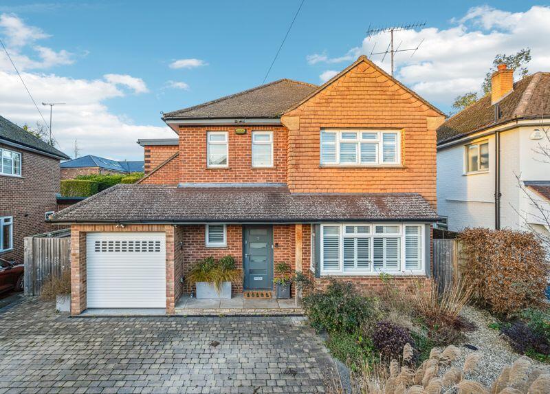 4 bedroom detached house for sale in River Park Drive, Marlow, SL7