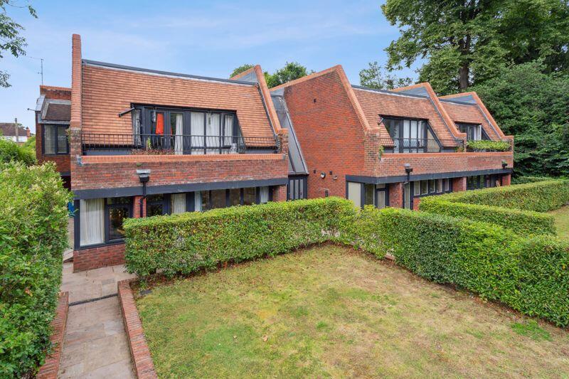 Main image of property: Cromwell Gardens, Marlow.