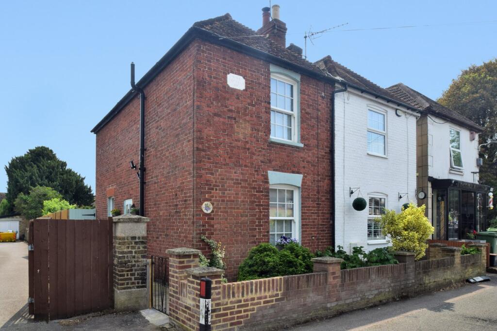 Main image of property: The Street, Upchurch, Sittingbourne, ME9