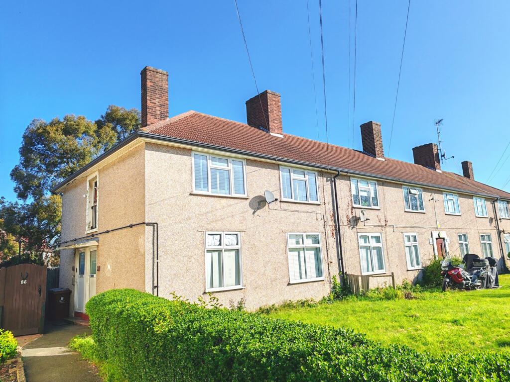 Main image of property: , Dagenham, Essex, RM9