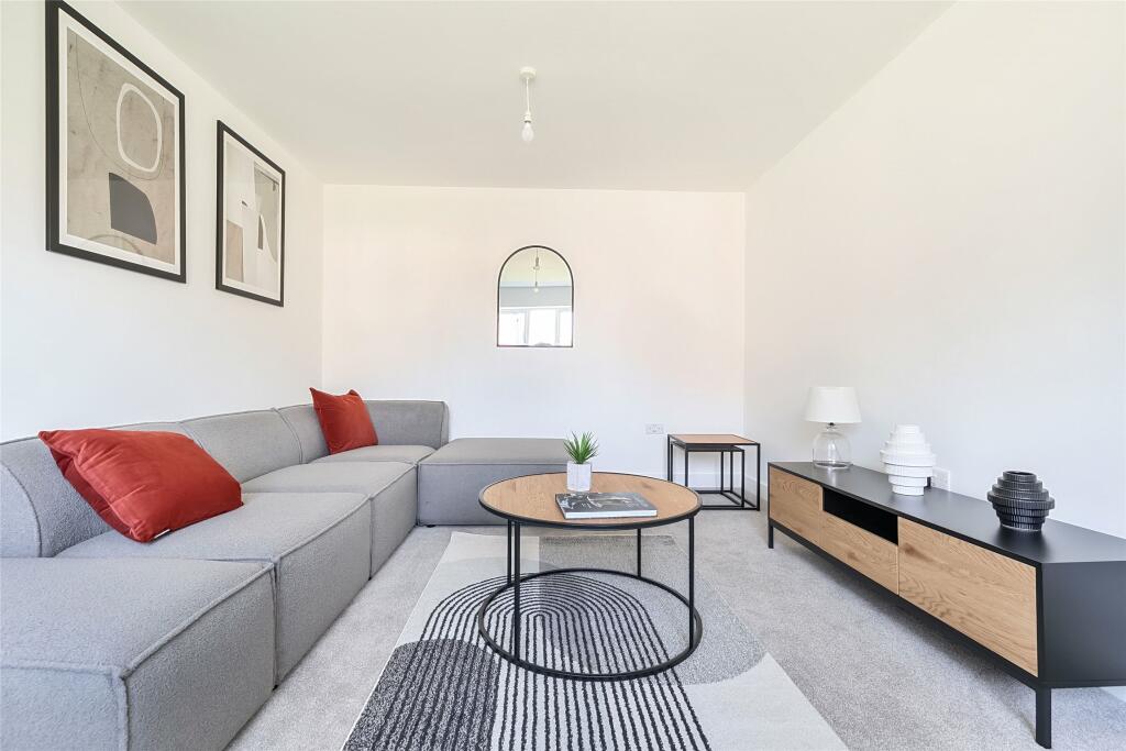 Additional property image - Yew Tree Cottages, The Common, Patchway, Bristol, BS34