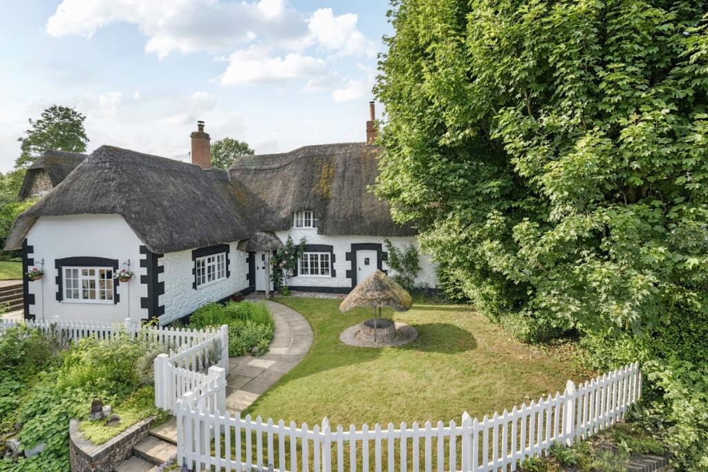 Main image of property: Ogbourne Maizey SN8
