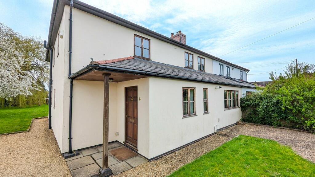 4 bedroom semidetached house for sale in Old Road South, Kempsey