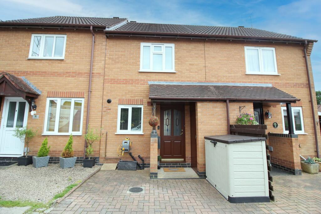 2 bedroom terraced house for sale in Blagdon Close, Worcester, WR5