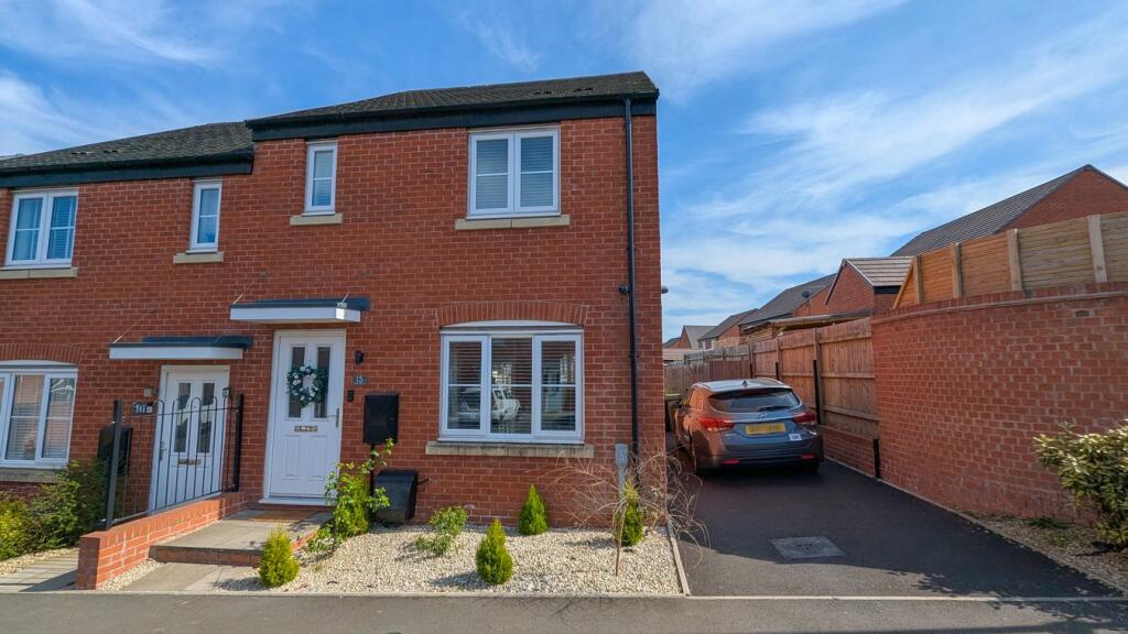 Main image of property: Sandys Close, Rushwick, Worcester, WR2