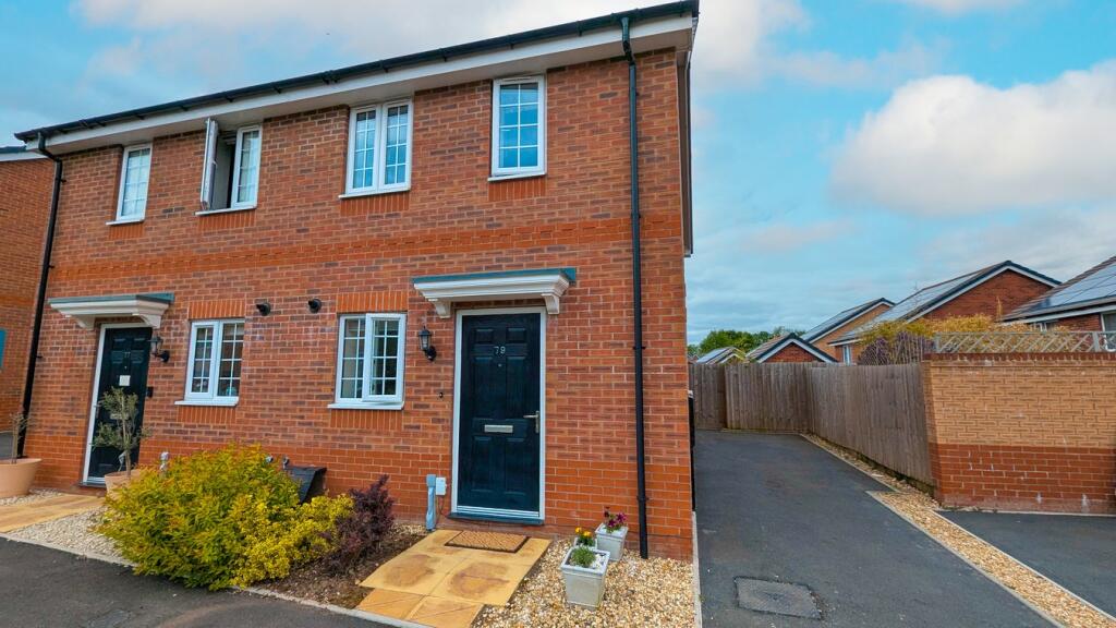 Main image of property: Oak Tree Crescent, Worcester, WR5