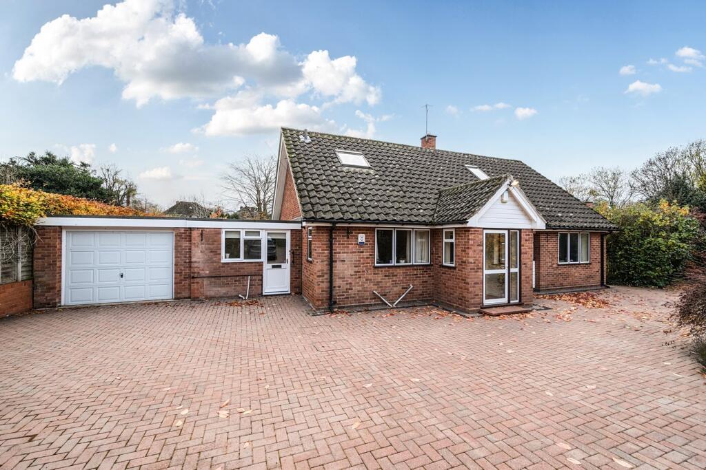 Main image of property: Barneshall Avenue, Worcester, WR5