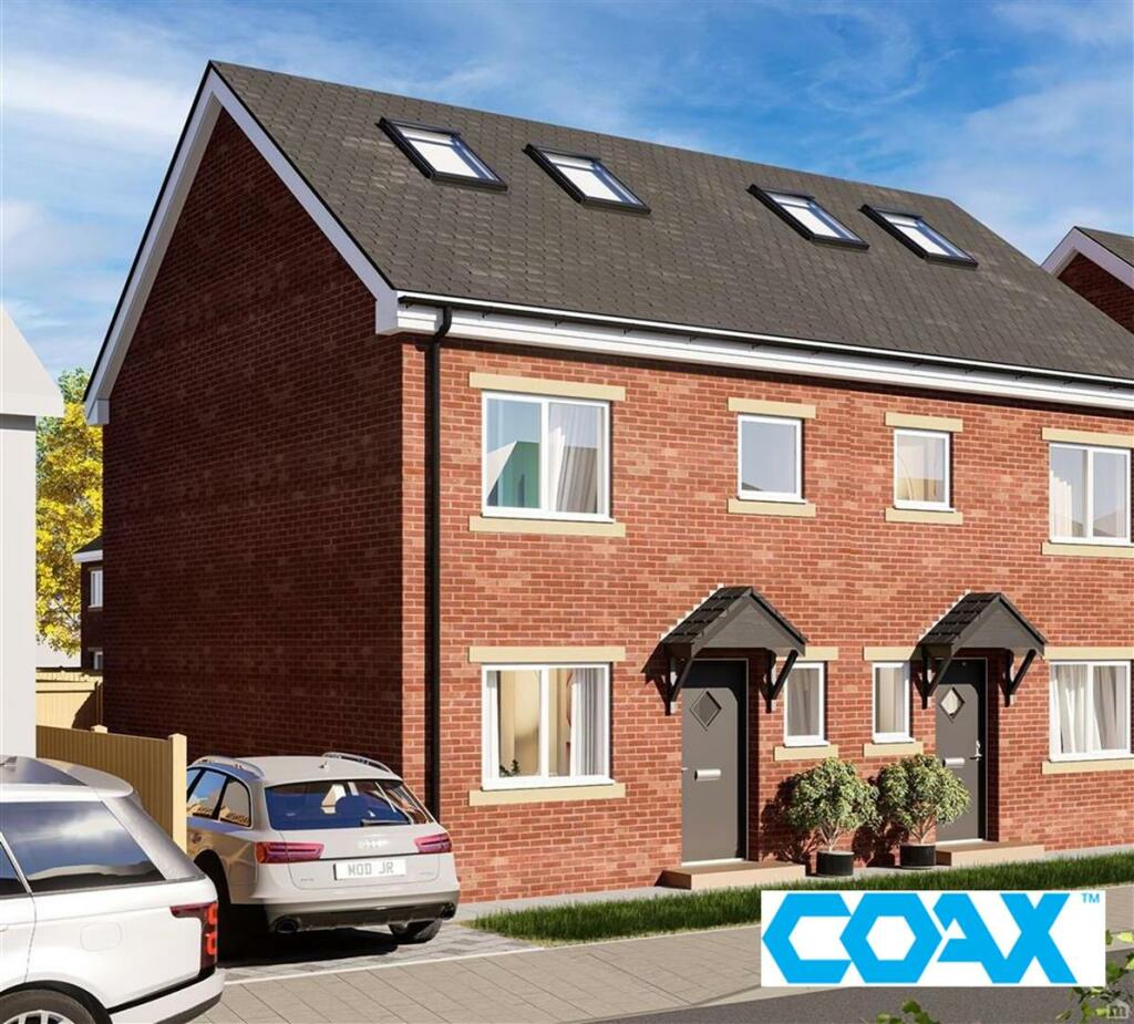 4 bedroom semidetached house for sale in Gibson Lane, Kippax, Leeds, LS25