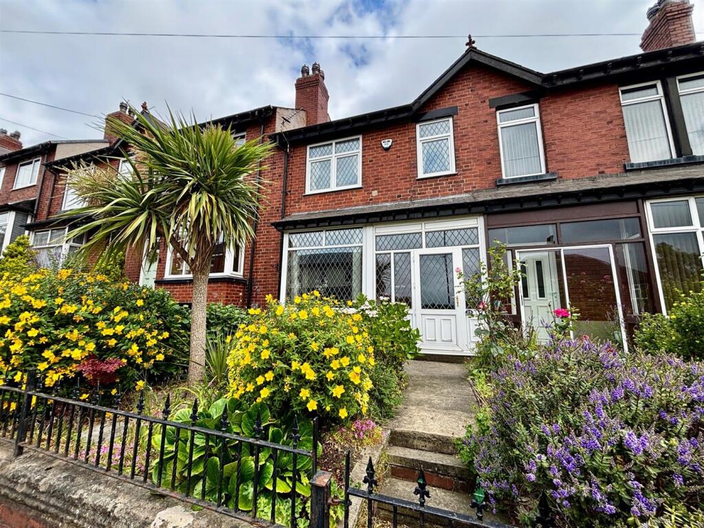 Main image of property: Butt Hill, Kippax, Leeds
