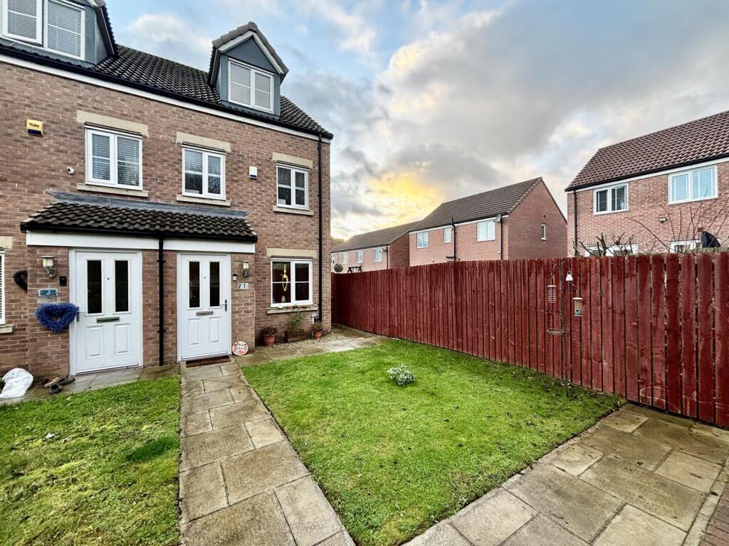 Main image of property: Roach Hill View, Kippax, Leeds