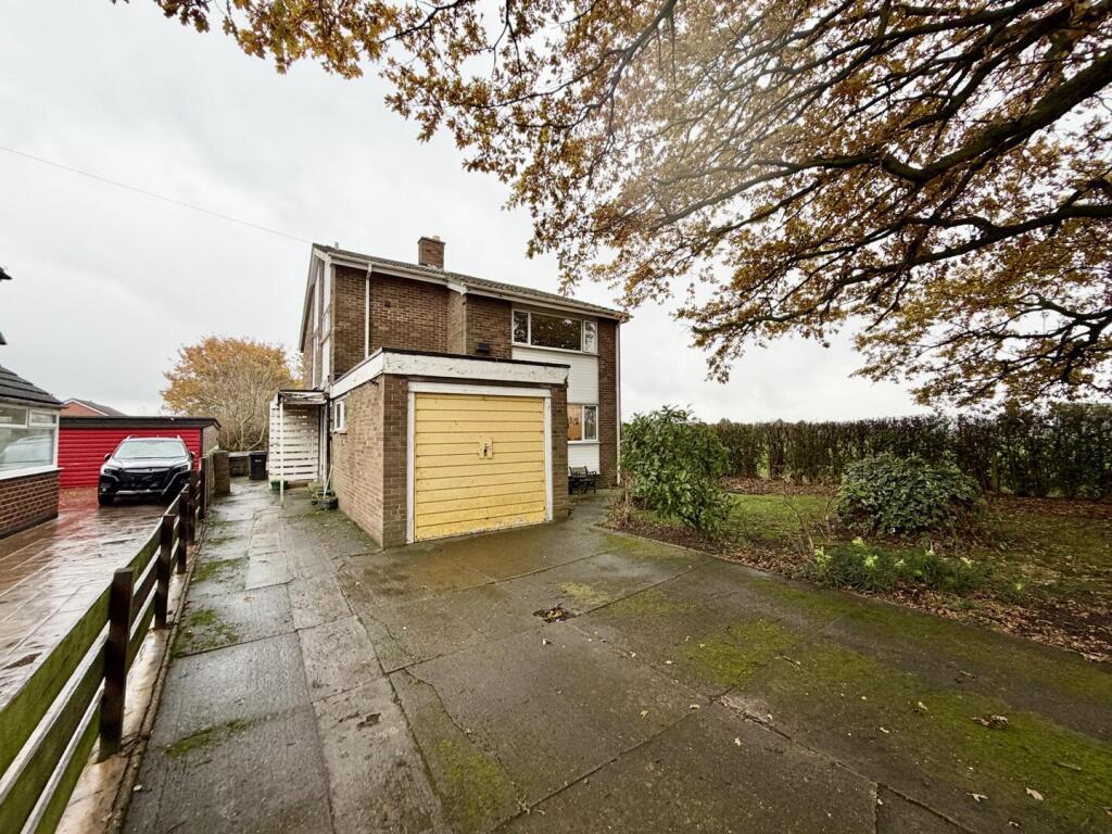 Main image of property: Green Lane, Kippax, Leeds