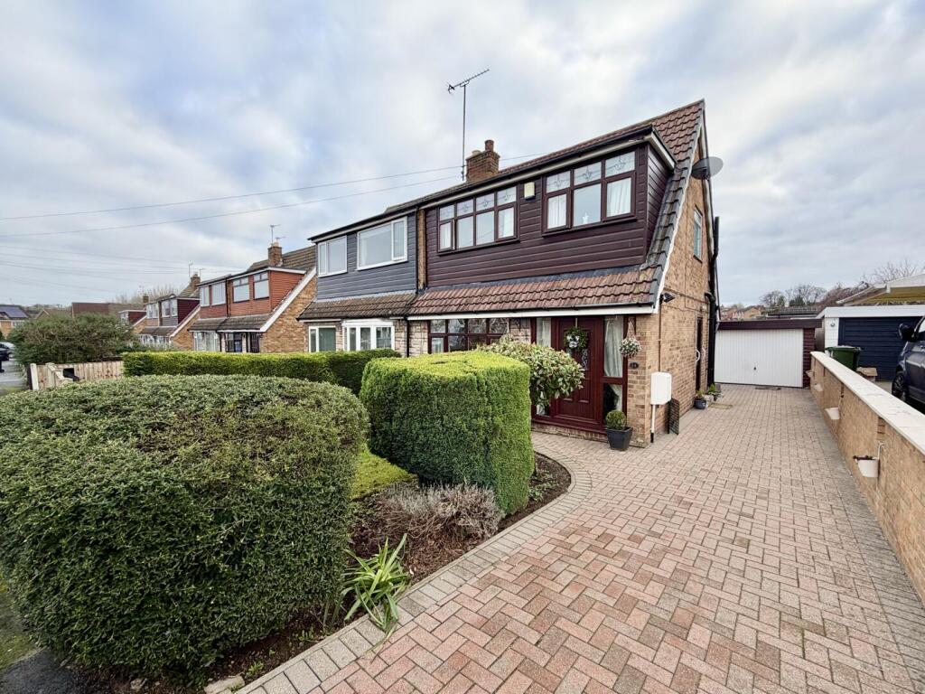 Main image of property: Earlswood Crescent, Kippax, Leeds