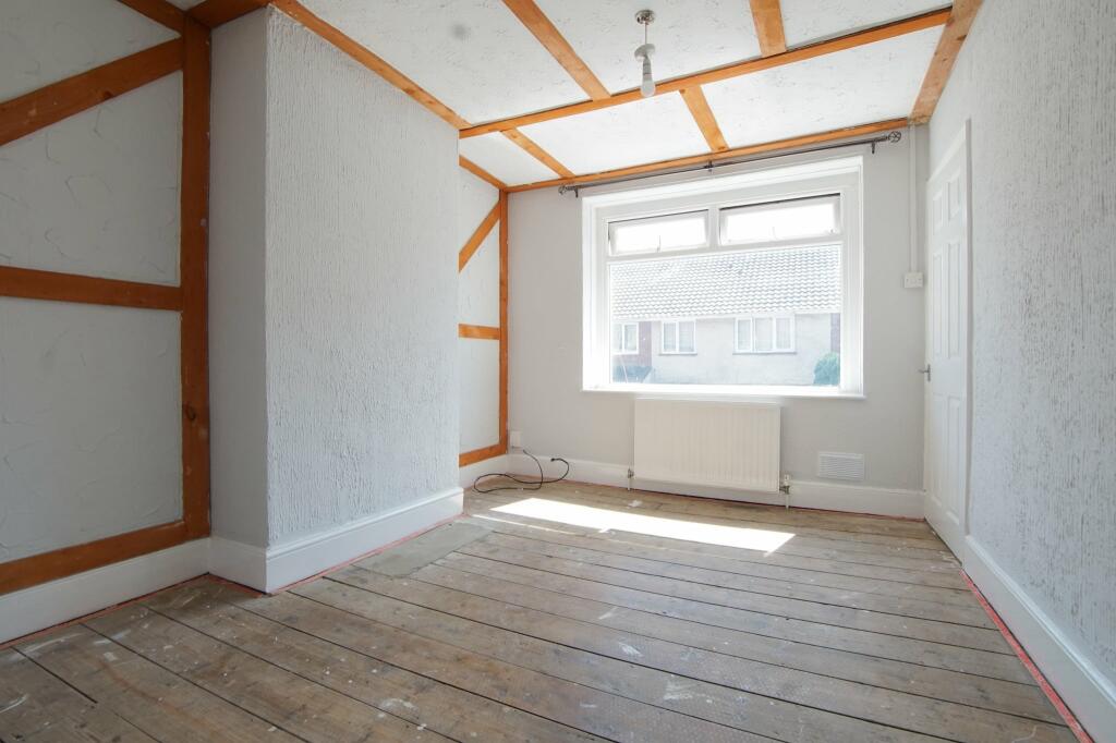 Additional property image - Primrose Lane, Kingswood, Bristol