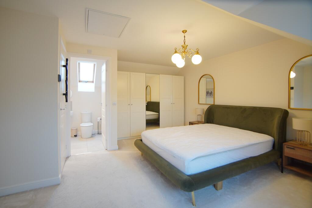 Additional property image - Alexander Road , Frenchay, Bristol