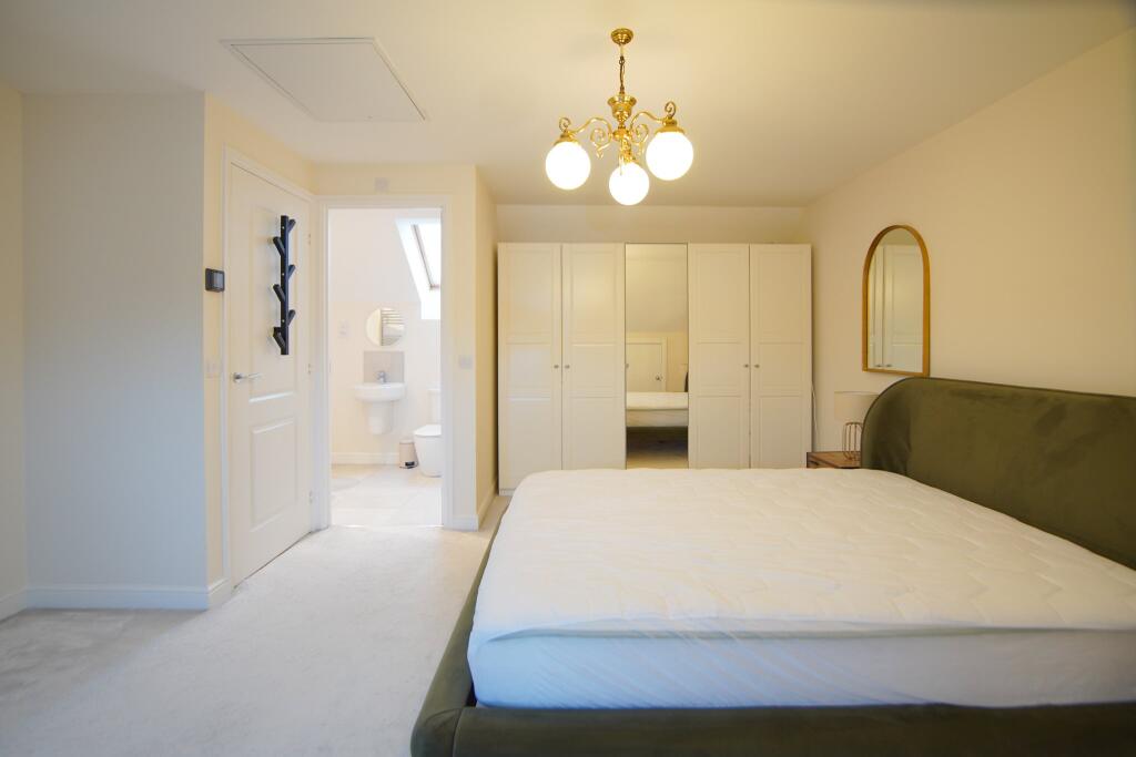 Additional property image - Alexander Road , Frenchay, Bristol