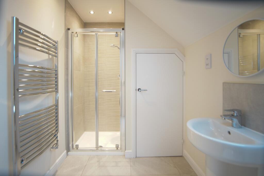 Additional property image - Alexander Road , Frenchay, Bristol