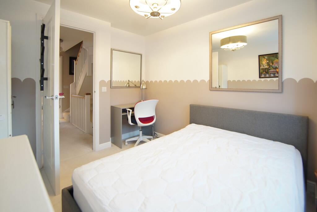 Additional property image - Alexander Road , Frenchay, Bristol