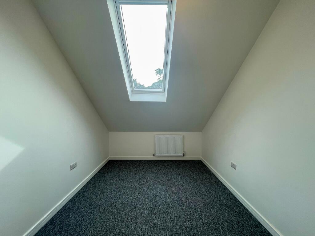 Additional property image - Edgeware Road, Staple Hill, Bristol
