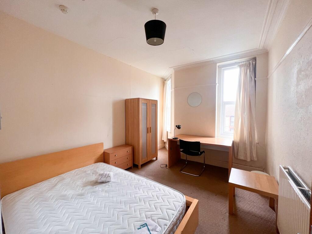 Additional property image - High Street, Staple Hill, Bristol