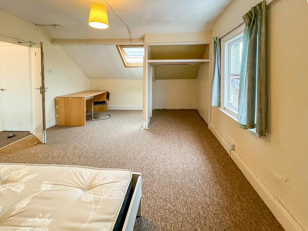 Additional property image - High Street, Staple Hill, Bristol
