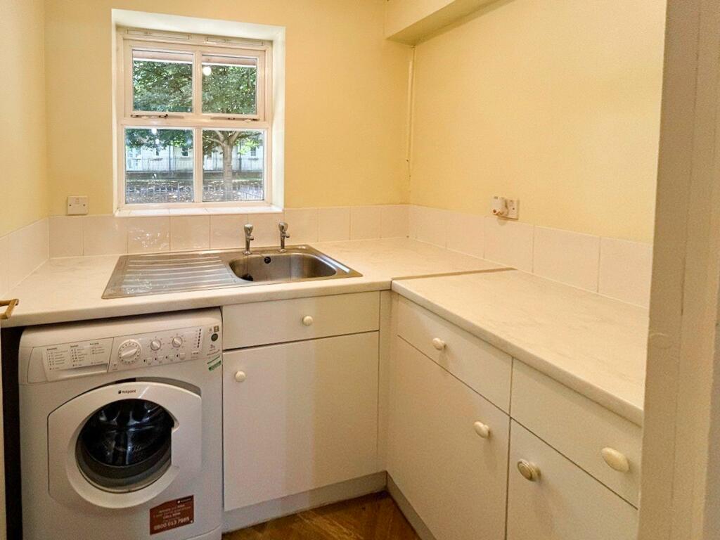 Additional property image - Paxton, Stoke Park, Bristol