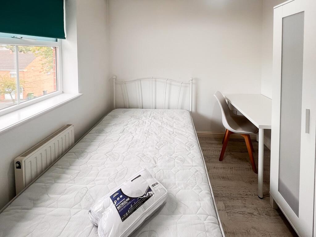 Additional property image - Wright Way, Stoke Park, Bristol