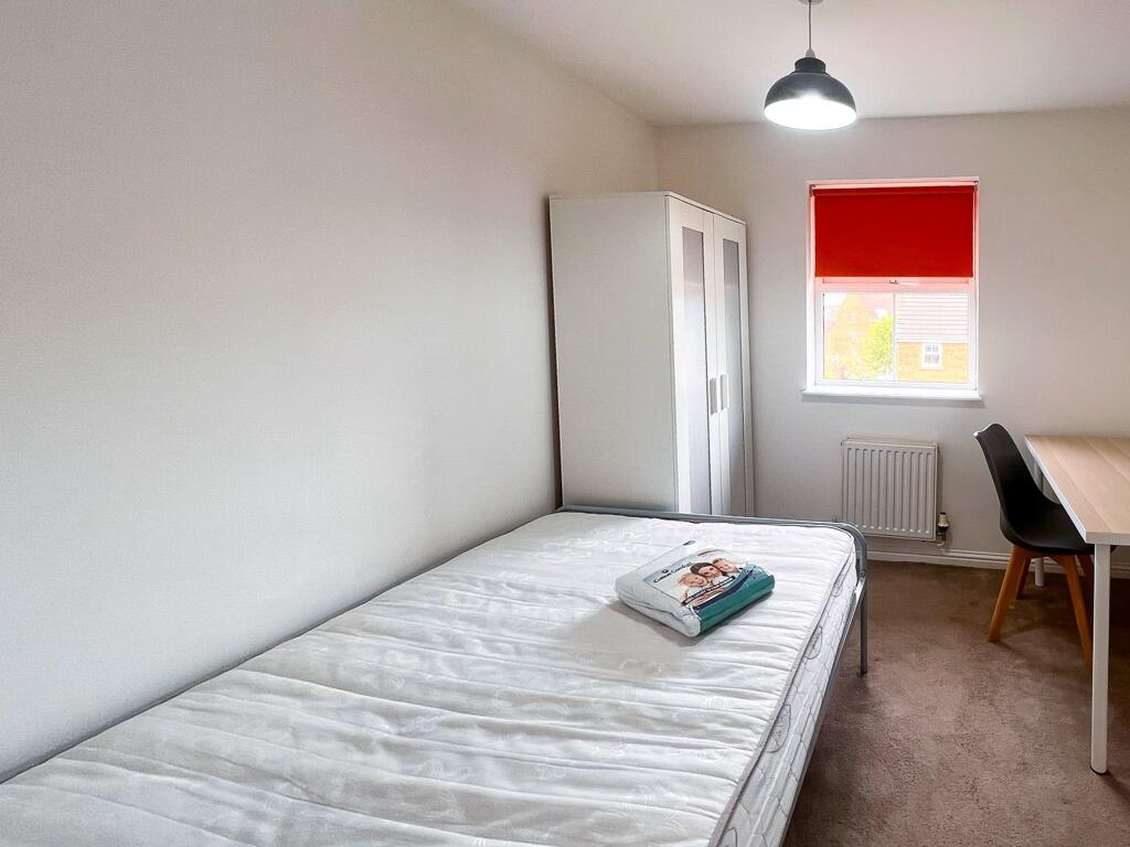Additional property image - Wright Way, Stoke Park, Bristol
