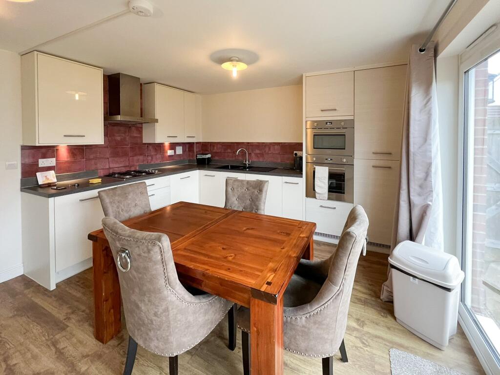 Additional property image - Great Clover Leaze, Cheswick Village, Bristol