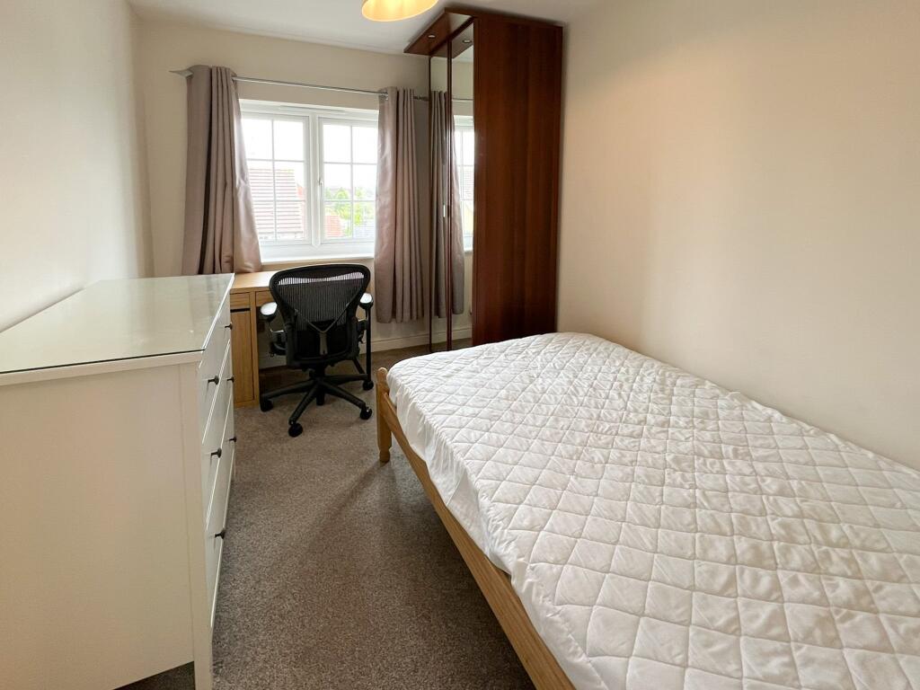 Additional property image - Great Clover Leaze, Cheswick Village, Bristol