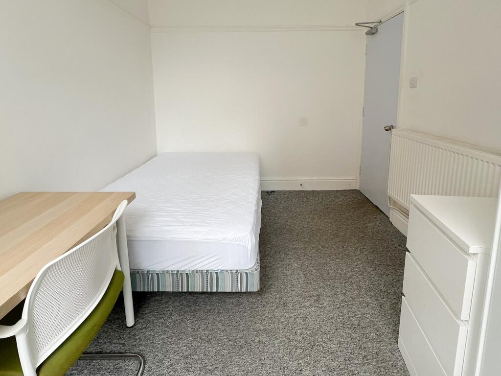 Additional property image - Hillgrove Street, Stokes Croft, Bristol