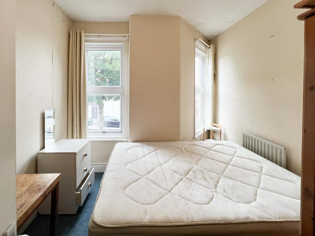 Additional property image - Muller Road, Horfield, Bristol