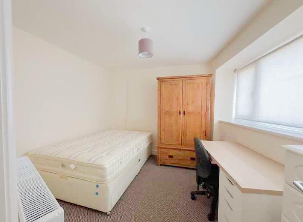 Additional property image - Holmdale Road, Filton, Bristol