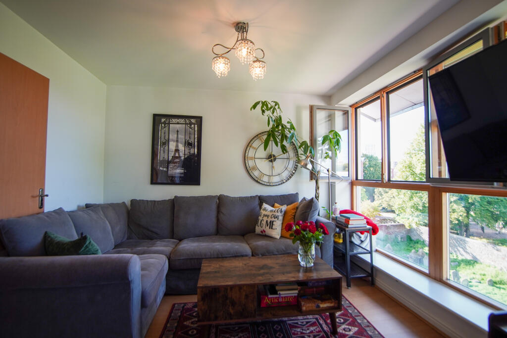 Main image of property: The Quadrant, Barleyfields