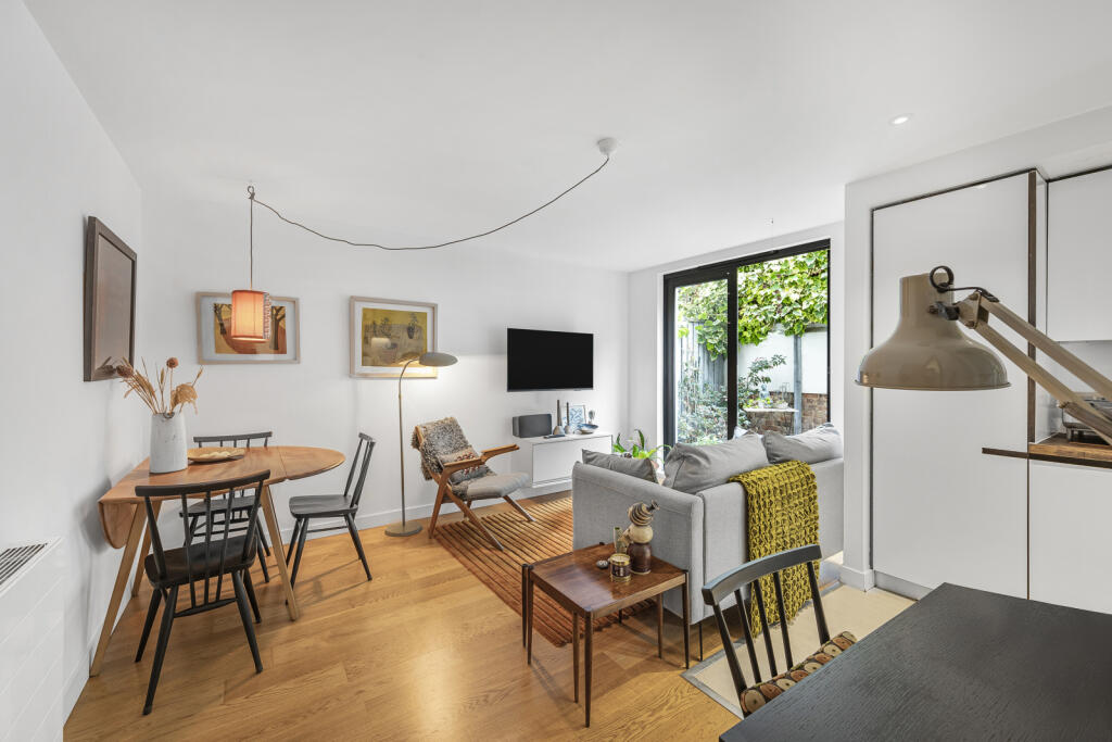 Main image of property: Harmood Grove, London, NW1