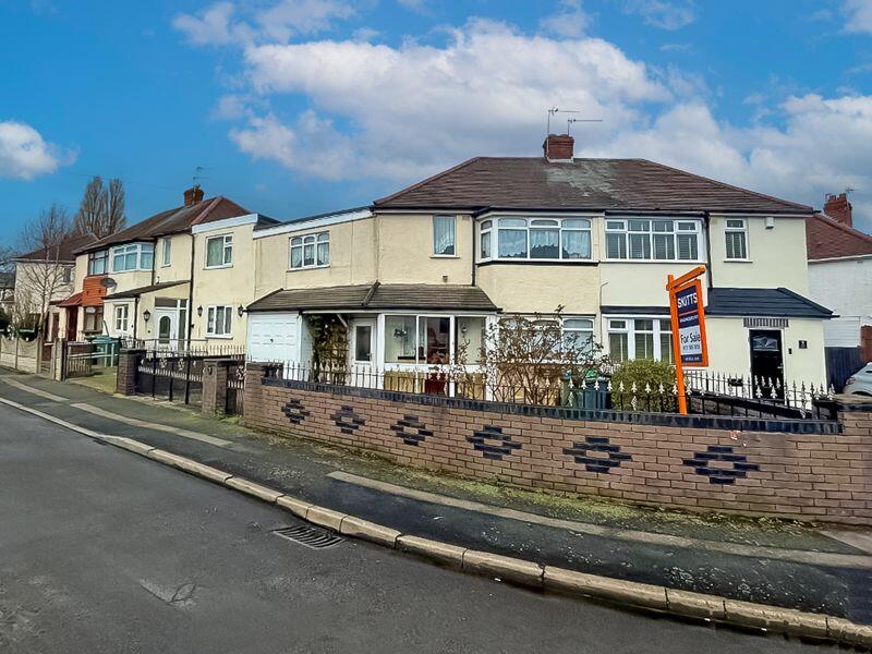 3 bedroom terraced house for sale in Collins Road, Wednesbury, WS10