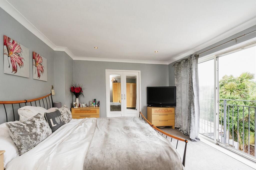 Additional property image - Maytree Avenue, WORTHING