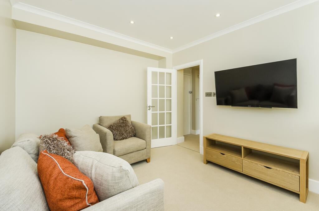 Main image of property: Sloane Avenue London SW3