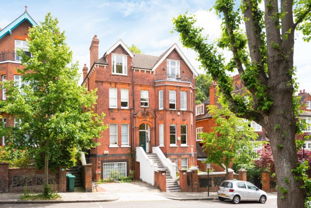 Main image of property: SHORT LET Chesterford Gardens, Hampstead, NW3