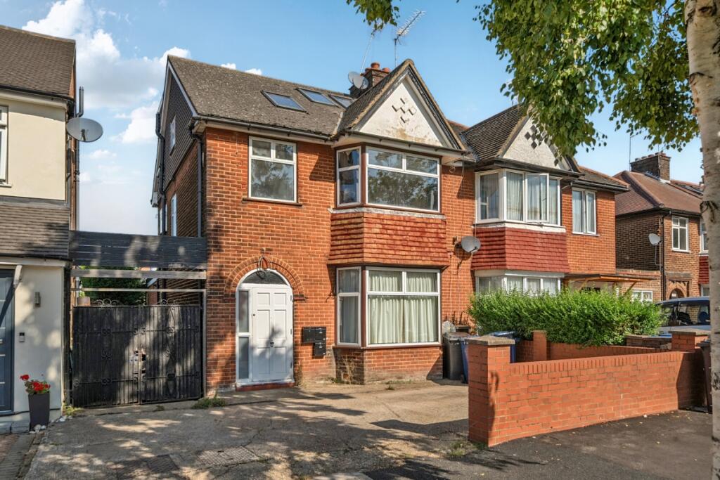 Main image of property: The Vale London NW11