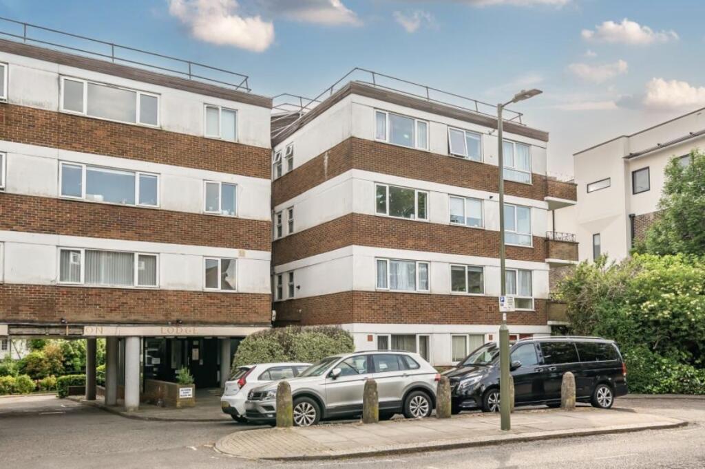 Main image of property: Temple Fortune Lane London NW11