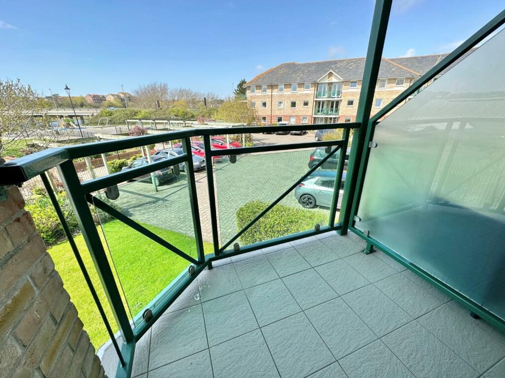 1 bedroom retirement property for sale in Commercial Road, Weymouth, DT4