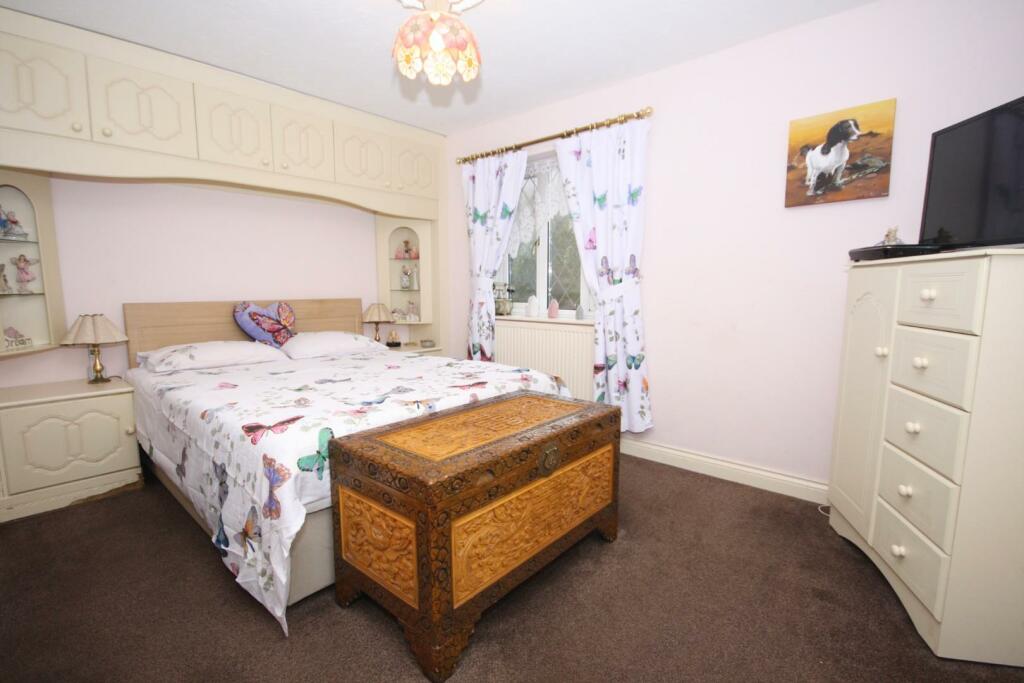 4 bedroom detached house for sale in Aldabrand Close, Chickerell