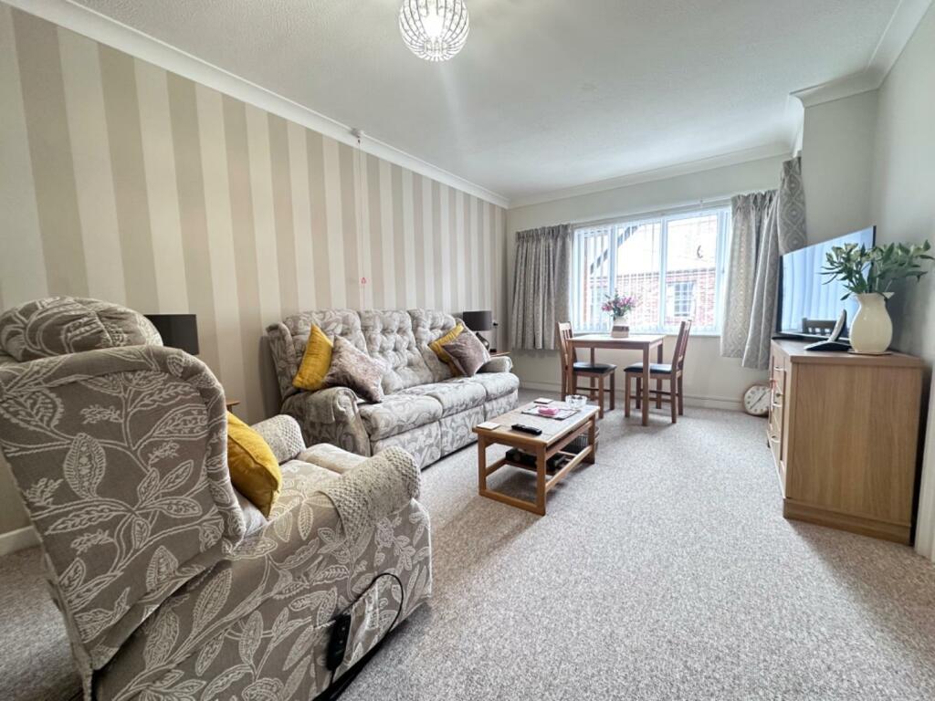 2 bedroom retirement property for sale in Victoria Street, Weymouth, DT4