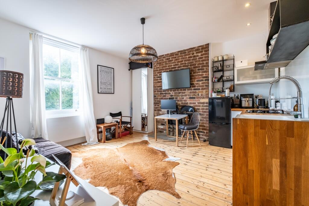 Main image of property: Holloway Road London N7