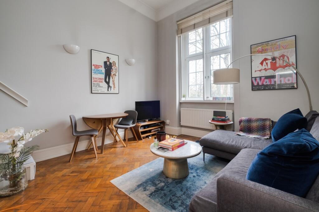 Main image of property: Rosebery Avenue London EC1R